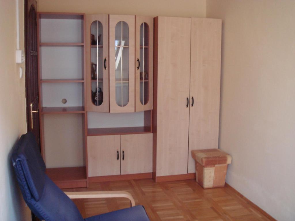 Roza Hotel Es Apartmanhaz Esztergom Ruang foto